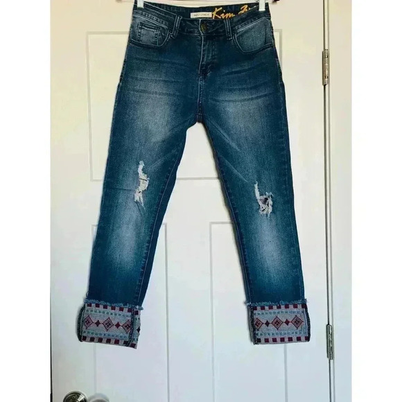 Angel + Premium Kim Fit Women’s Size 6 Stretch Cropped Jeans Embroidered Hems - Picture 1 of 9